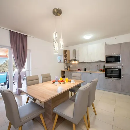 House Strenja * Sukošan