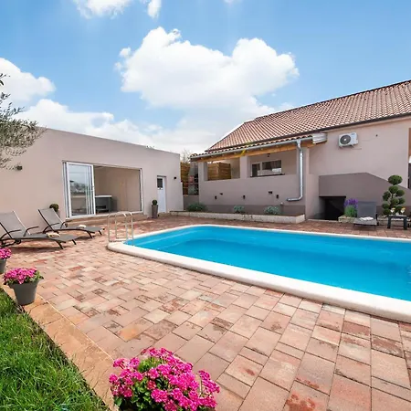 House Strenja * Sukošan