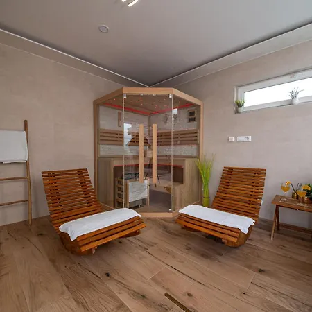 House Strenja Prázdninový dům