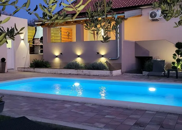 House Strenja *
